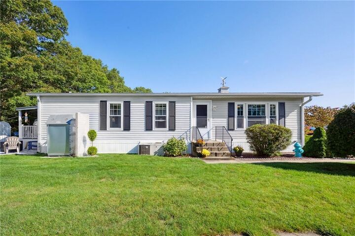 115 Holiday Court  South Kingstown RI 02879 photo