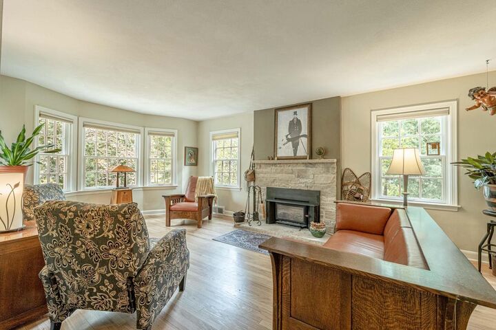 Property Photo:  6233 Countryside Lane  WI 53705