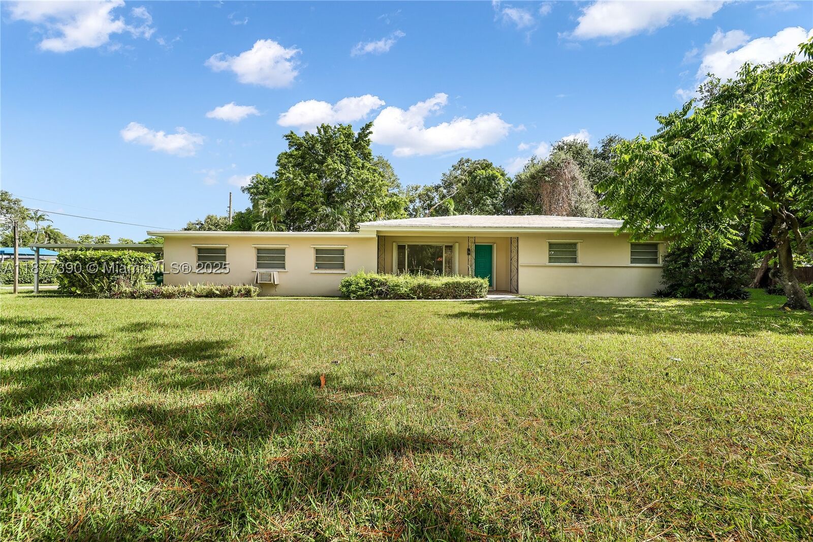 Property Photo: 6445 SW 46th Ter FL 33155