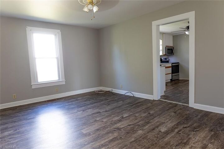 Property Photo:  401 N 3rd Avenue  NC 27027