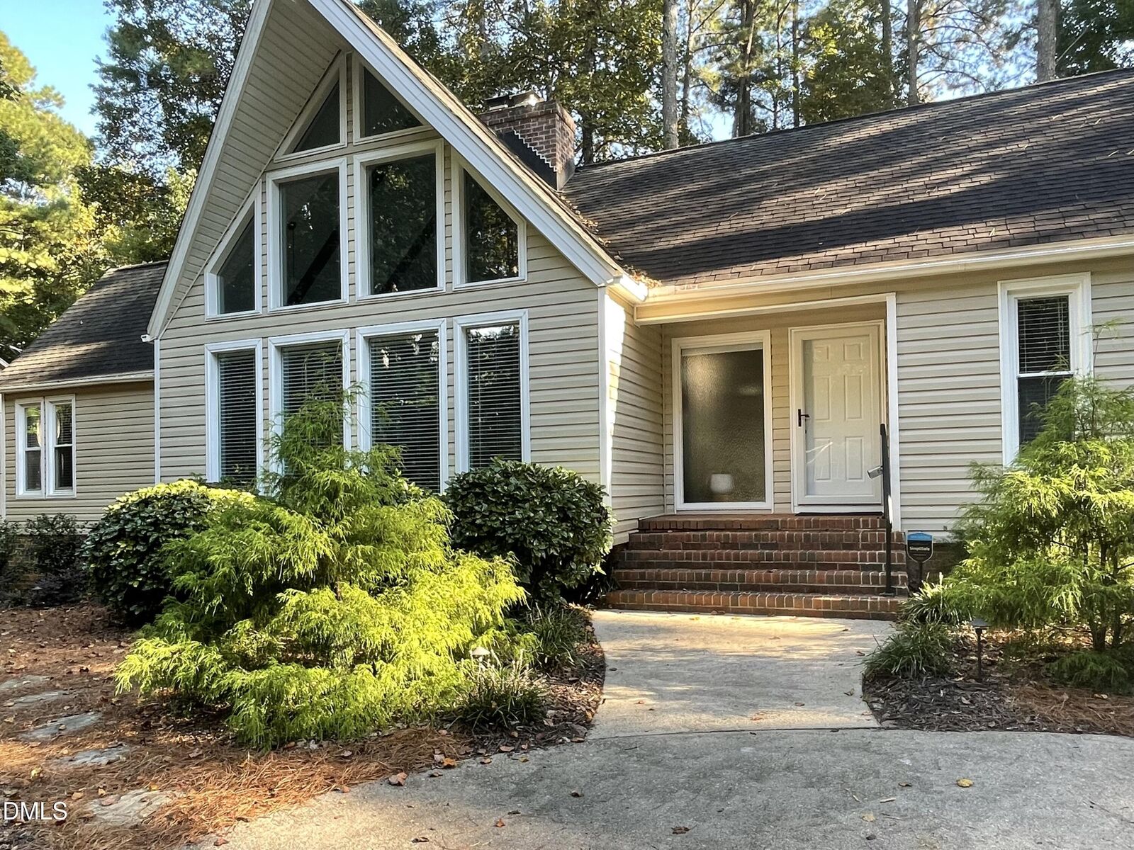 Property Photo:  100 Dogwood Lane  NC 27587 