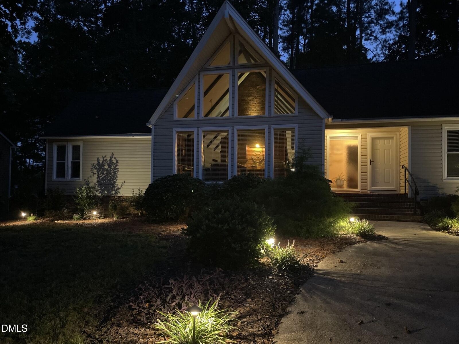 Property Photo:  100 Dogwood Lane  NC 27587 