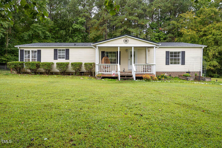 2575 Hicksboro Road  Henderson NC 27537 photo