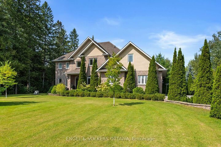 Property Photo: 6163 Elkwood Drive ON K4P 1N1