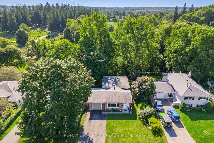 70 Cobblehill Road  Halton Hills ON L6X 1X3 photo