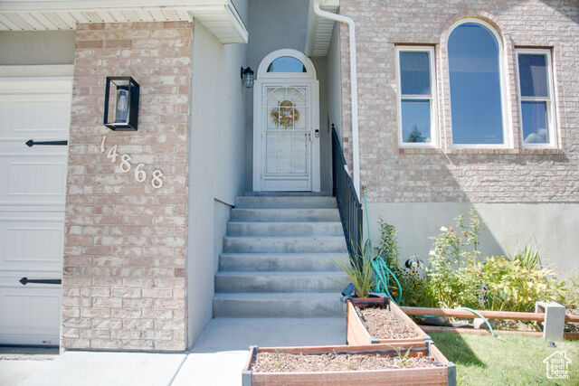 Property Photo: 14868 S Steep Mountain Dr UT 84020