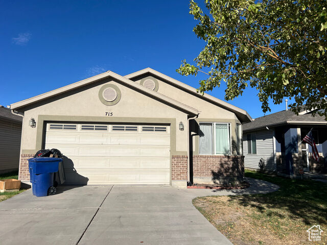 Property Photo:  715 N Leeds Ct  UT 84054 