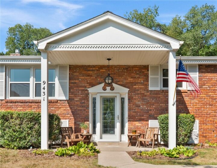 Property Photo:  9431 Springfield Drive  PA 15101 