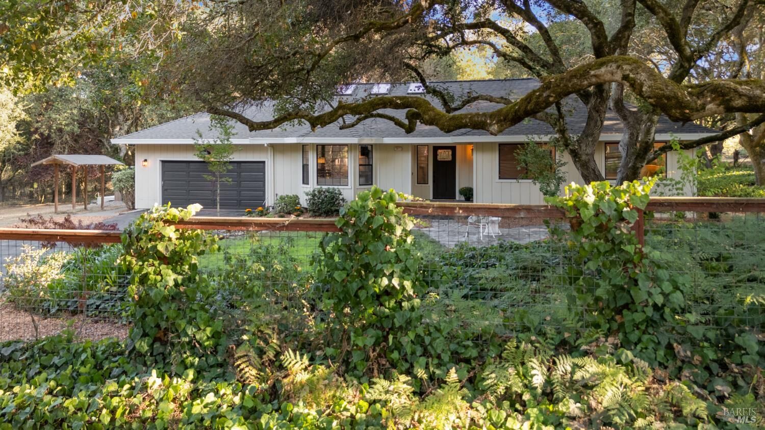 Property Photo:  5925 Fredricks Road  CA 95472 