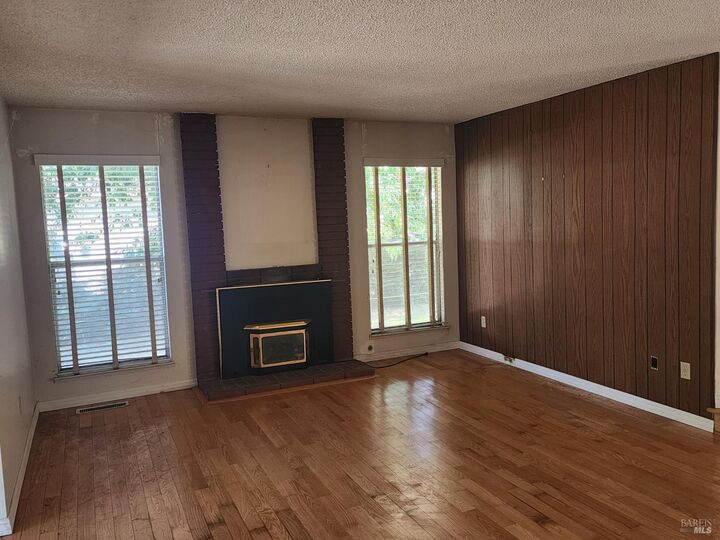 Property Photo: 2053 Vista Lane CA 94954