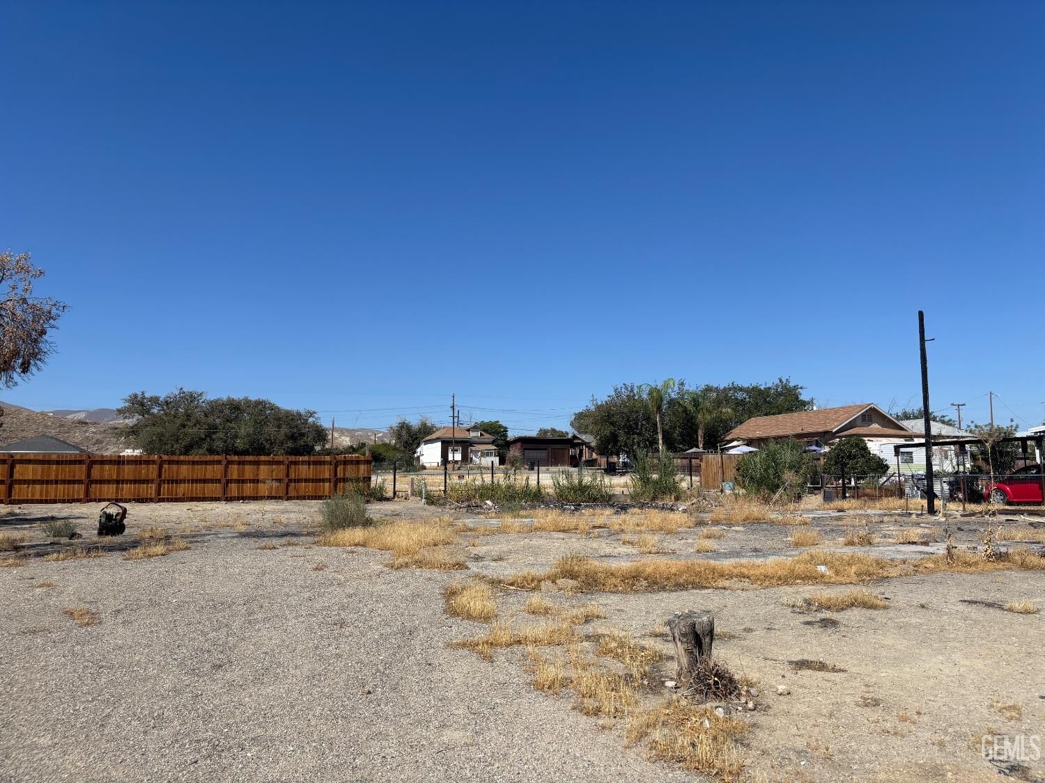 Property Photo:  0 411 Helen St.  CA 93252 