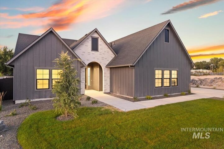Property Photo:  7168 E Chicken Hawk Loop  ID 83686 