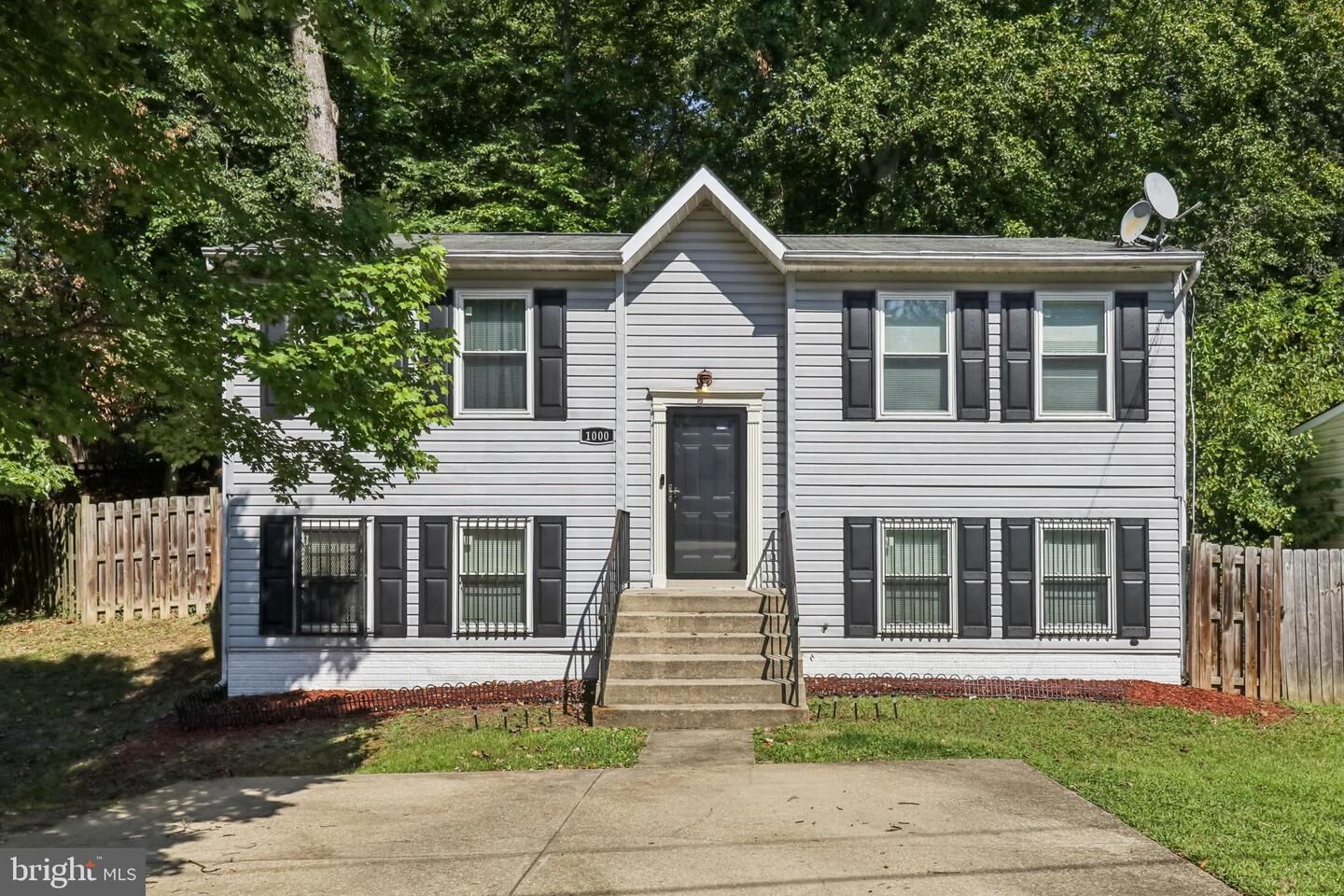 Property Photo: 1000 Ute Way MD 20743