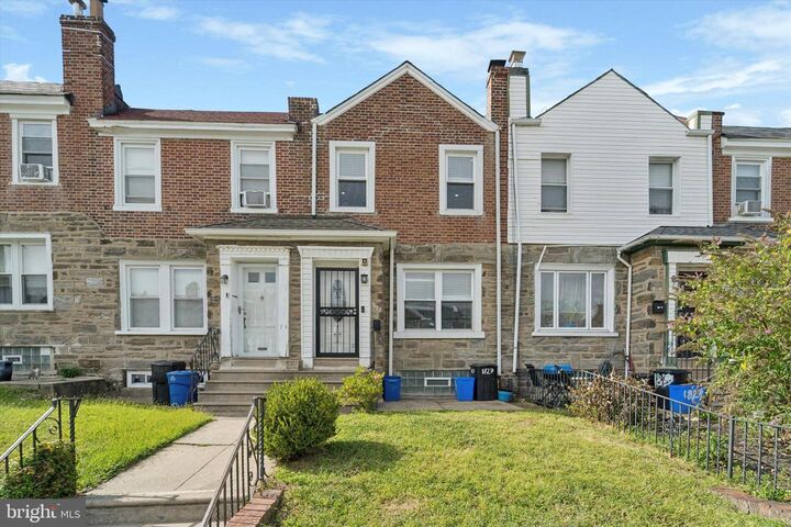 Property Photo: 1827 E Pastorius Street PA 19138