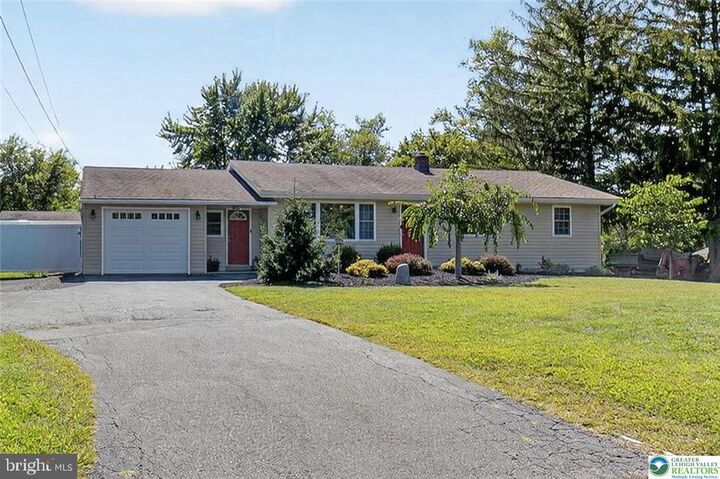 Property Photo:  1066 Doylestown Pike  PA 18951 