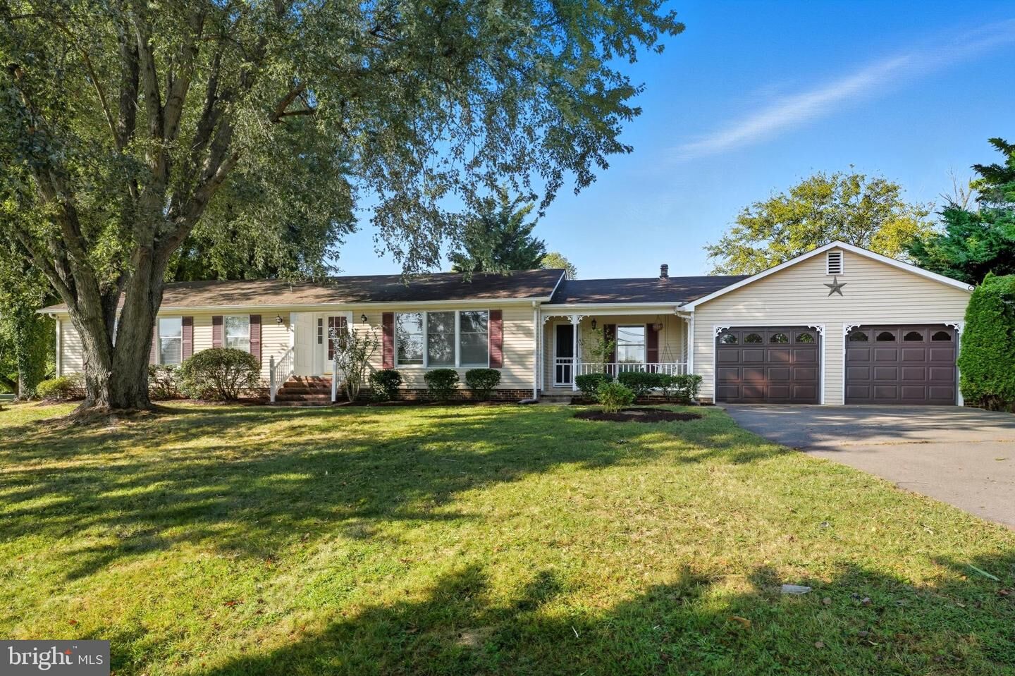 Property Photo:  916 Broadview Avenue  VA 20186 