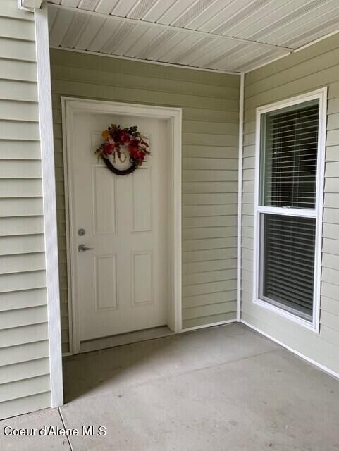 Property Photo:  304 N Greensferry Rd #108  ID 83854 