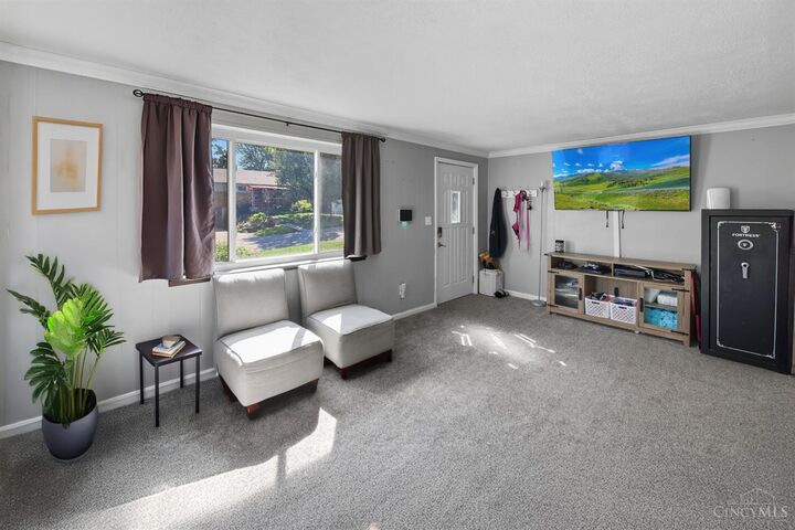 Property Photo:  2231 Townhill Drive  OH 45238 