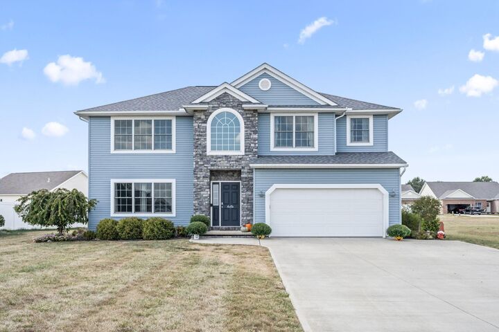 Property Photo:  627 Augusta Drive  OH 43302 