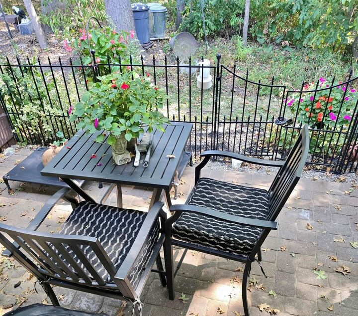 Property Photo:  8158 Newark Avenue  OH 43081 
