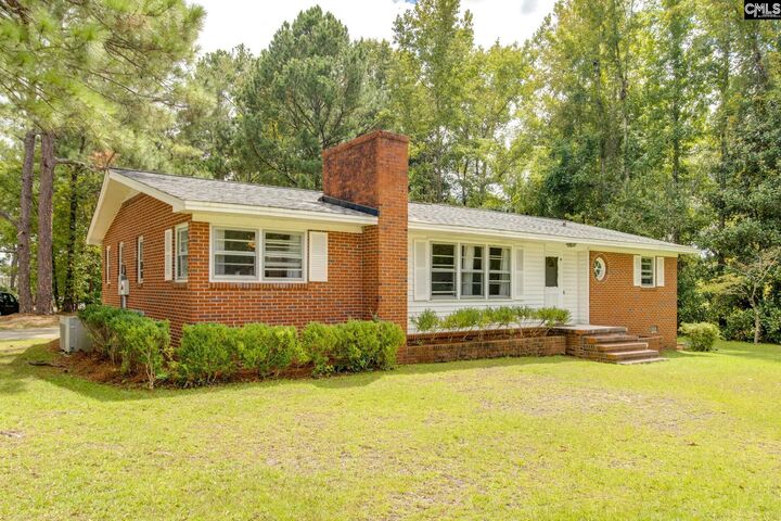 Property Photo:  1201 Laurens  SC 29209 