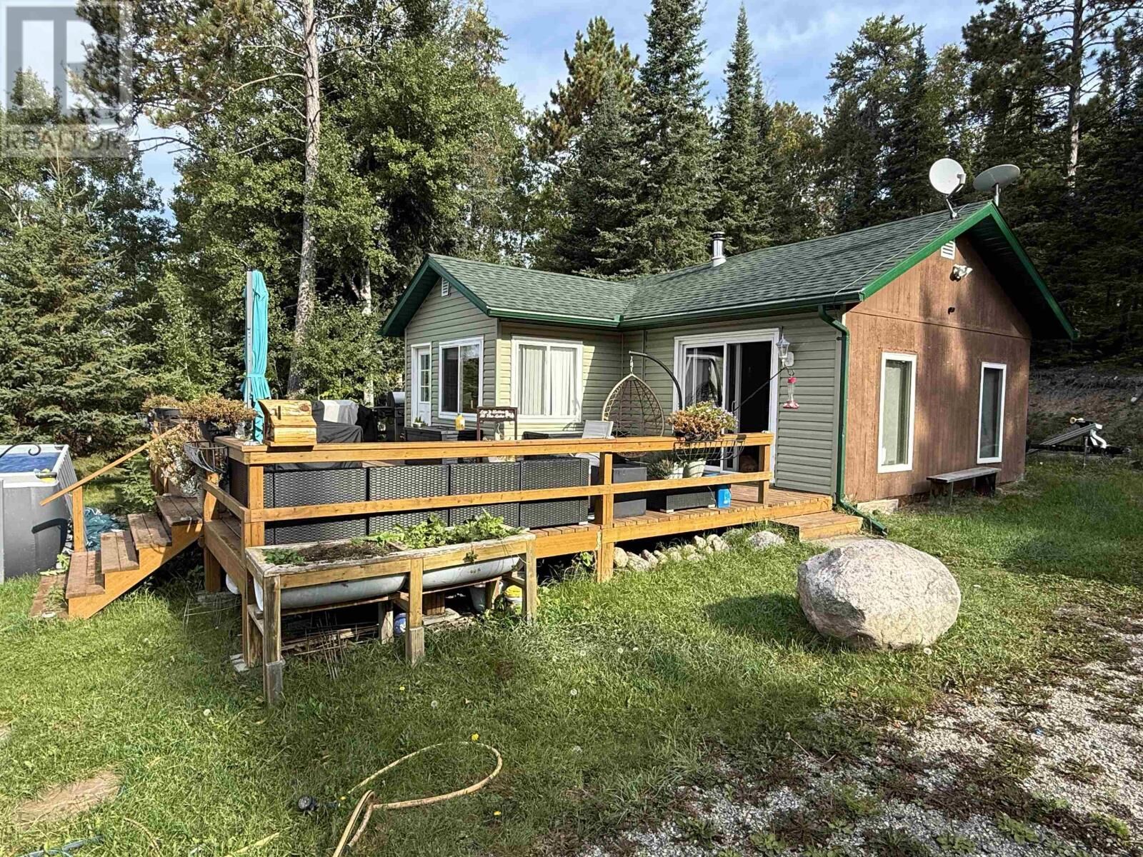 Property Photo:  2484 McIntosh Rd  ON P0V 2V0 