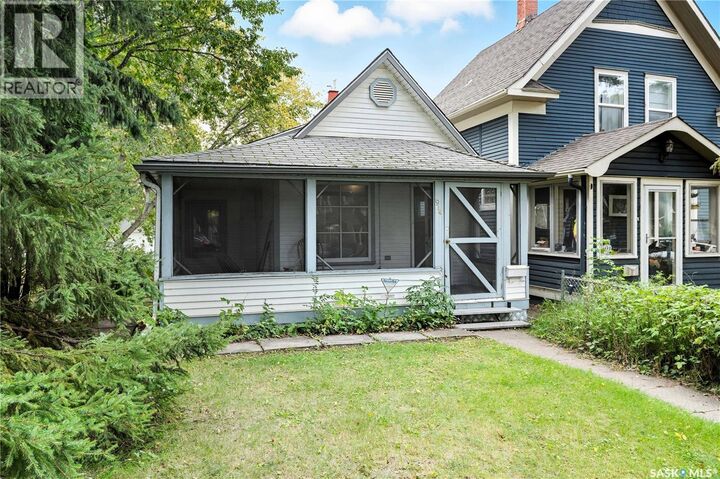 Property Photo:  1914 Coy Avenue  SK S7M 0J1 