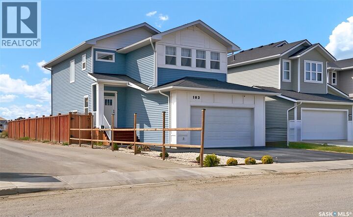 Property Photo:  103 Stromberg Crescent  SK S7L 7C4 