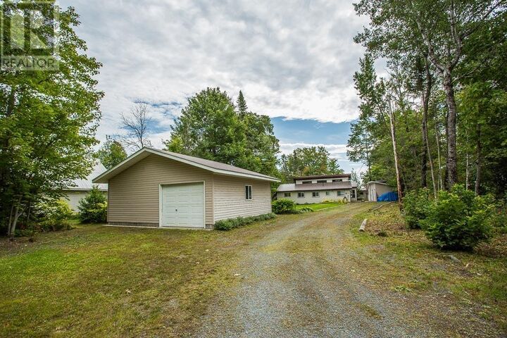 Photo de la propriété: 126 Waltonen Rd, Plummer Additional Township ON P0R 1C0