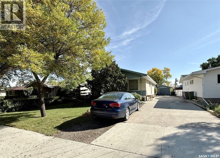 Property Photo:  133 McMurchy Avenue  SK S4R 3G7 