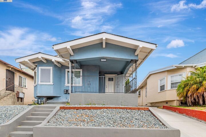 Property Photo: 5444 Bancroft CA 94601