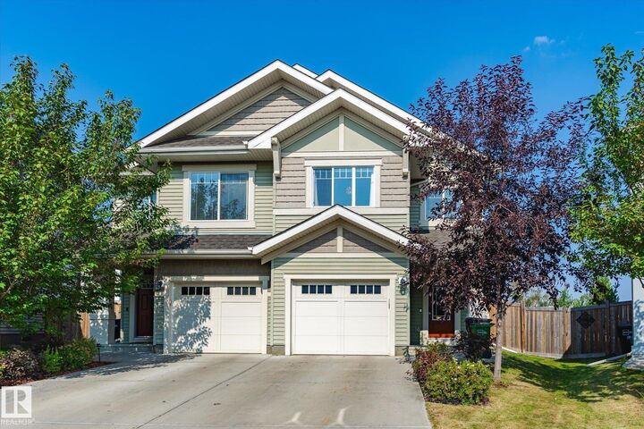 Property Photo:  741 Eagleson Crescent NW  AB T6M 0V3 