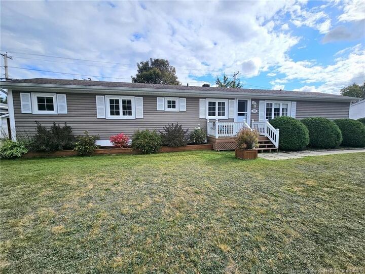 253 Birchgrove  Beresford NB E8K 1E9 photo