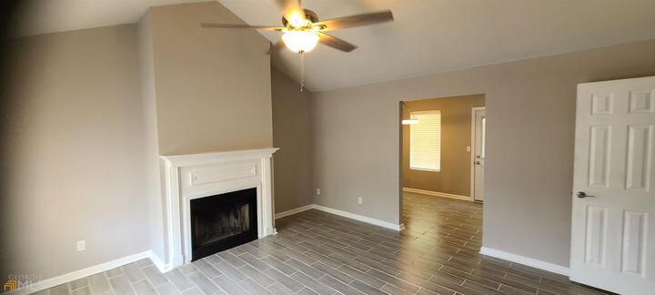 Property Photo:  293 Stony Brook Circle  GA 30233 