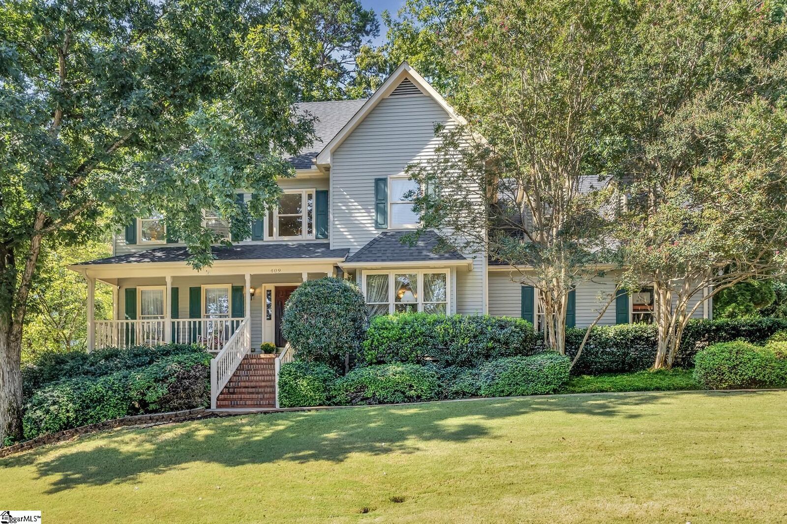 Property Photo: 409 Woodway Drive SC 29651