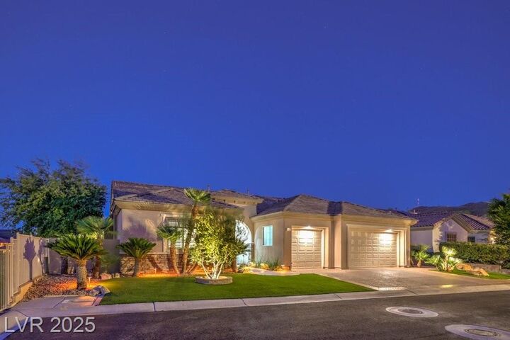 Property Photo:  4 Fox Chapel Terrace  NV 89052