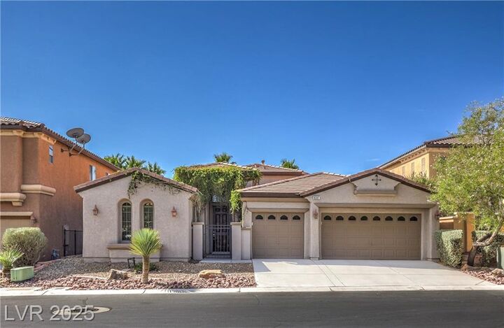 8347 Campbell Springs Avenue  Las Vegas NV 89178 photo