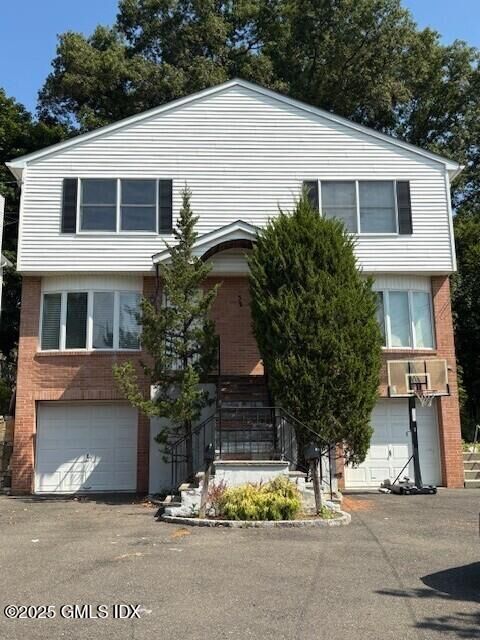 Property Photo:  32 Decatur Street 2  CT 06807 