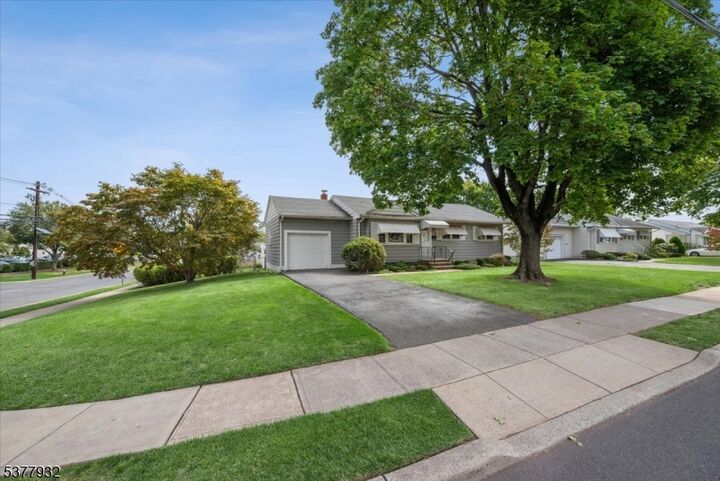Property Photo:  88 Meehan Ave  NJ 08869 