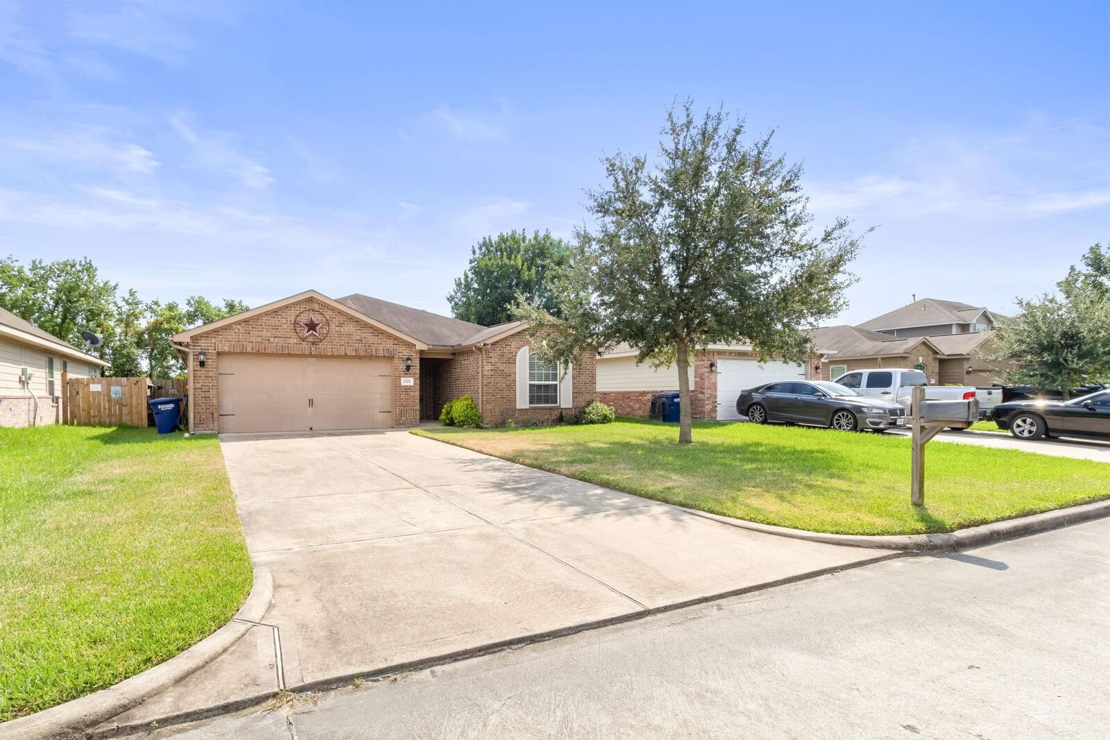 Property Photo:  2302 Tracy Lane  TX 77562