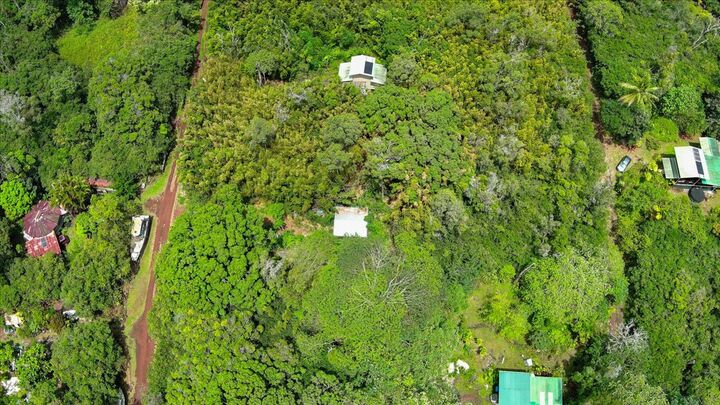 Property Photo: 12-4281 Kapiolani St HI 96778