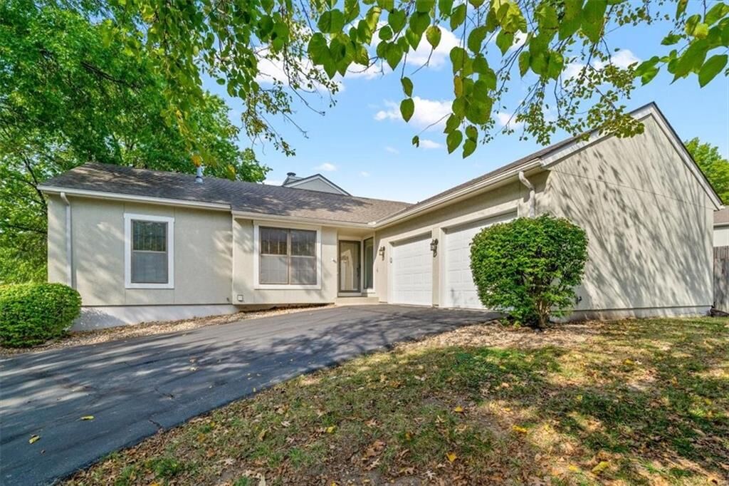 Property Photo:  10786 Westgate Road  KS 66210 