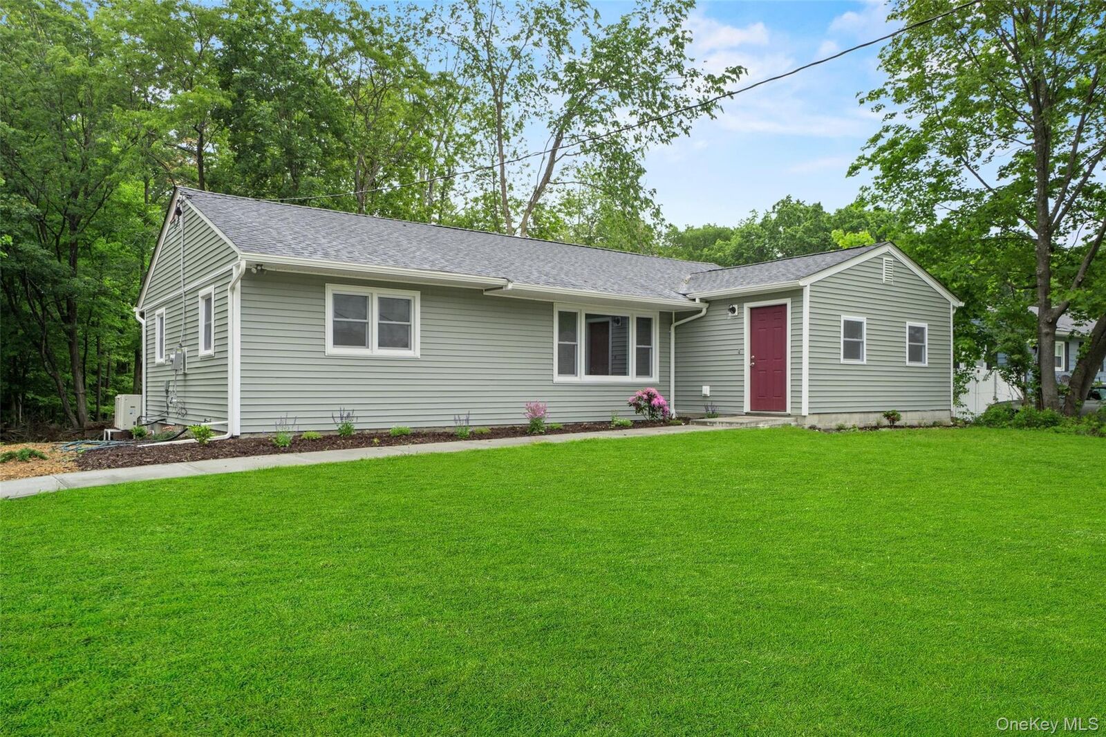 Property Photo:  40 Westwood Drive  NY 12550 