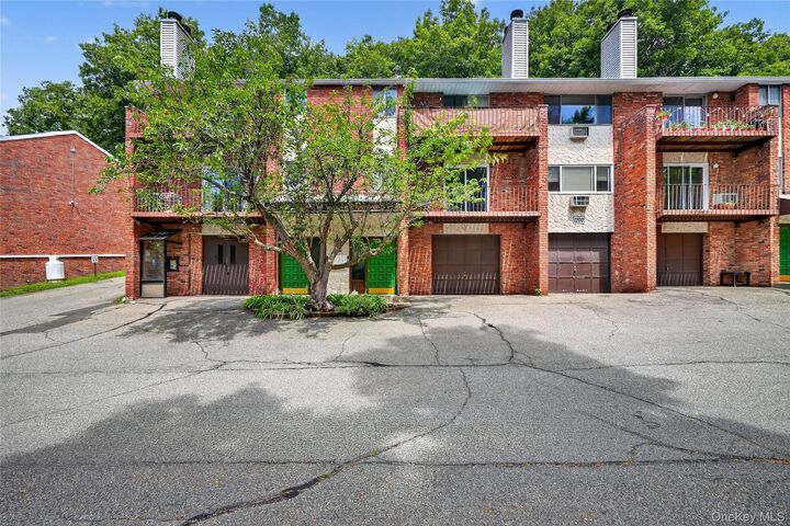 1203 Parkview Drive 1203  Southfields NY 10975 photo