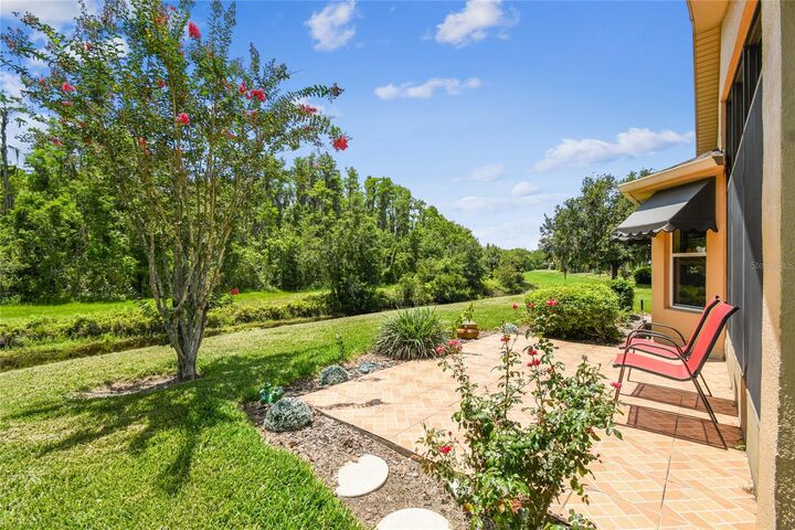Property Photo:  560 Grand Canal Dr  FL 34759 