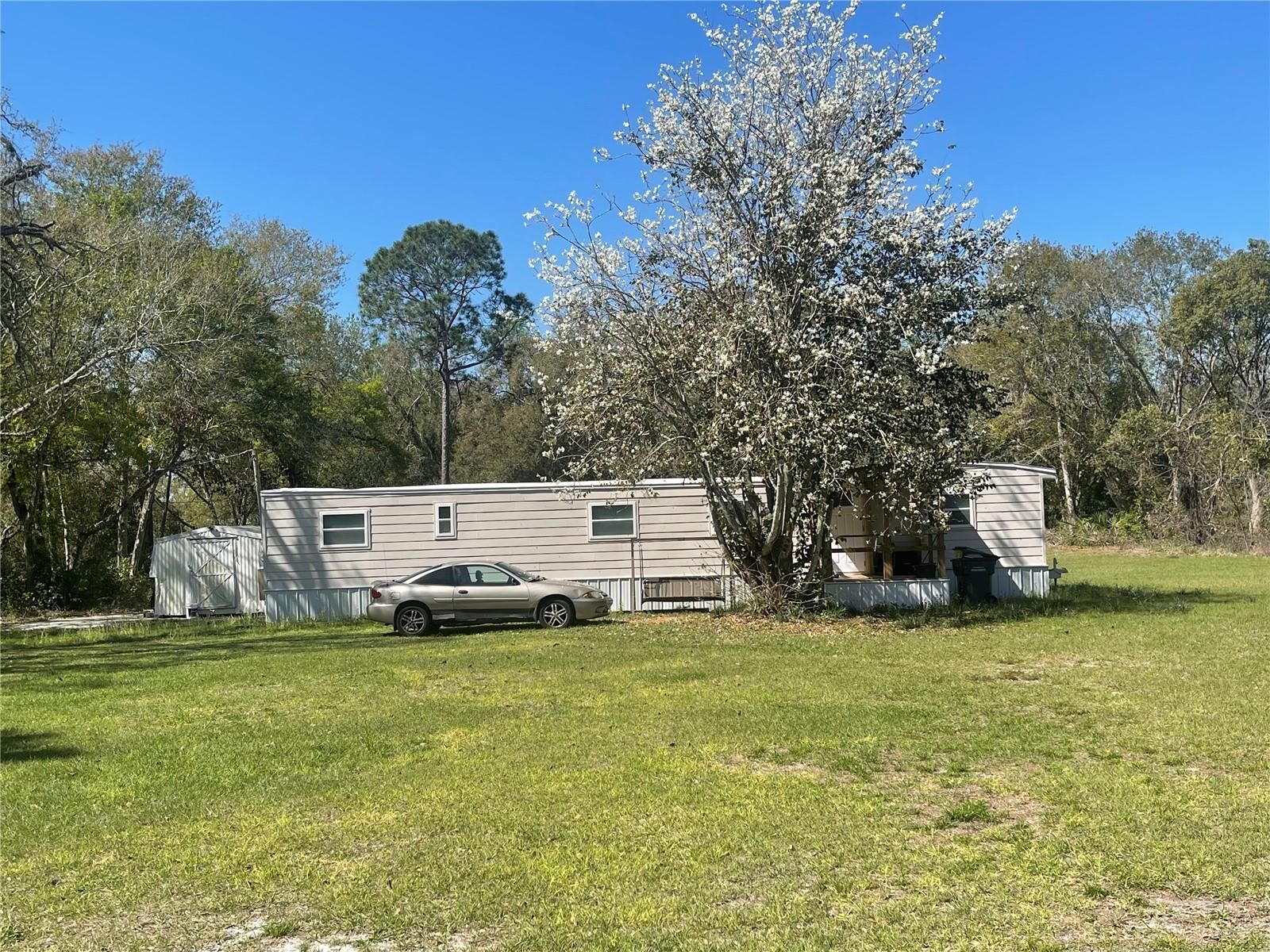 Property Photo:  6451 Spinner Drive  FL 33898 