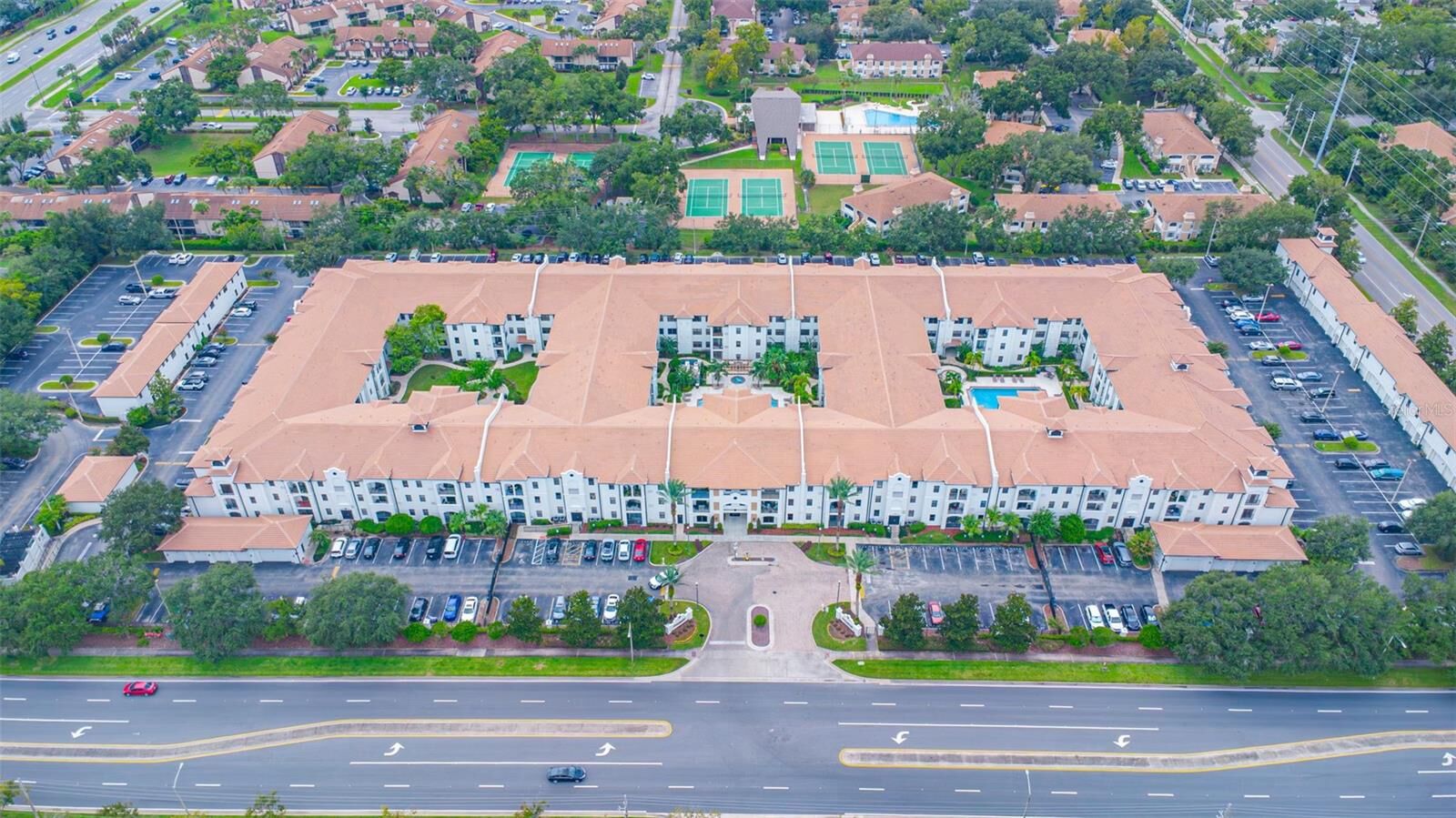 Property Photo:  5550 E Michigan Street 2106  FL 32822 