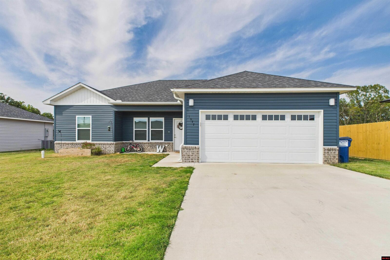 Property Photo: 1077 Ozark Avenue AR 72653