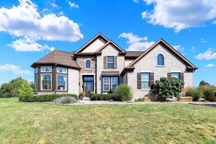 3176 Tecumseh Way  Bargersville IN 46106 photo