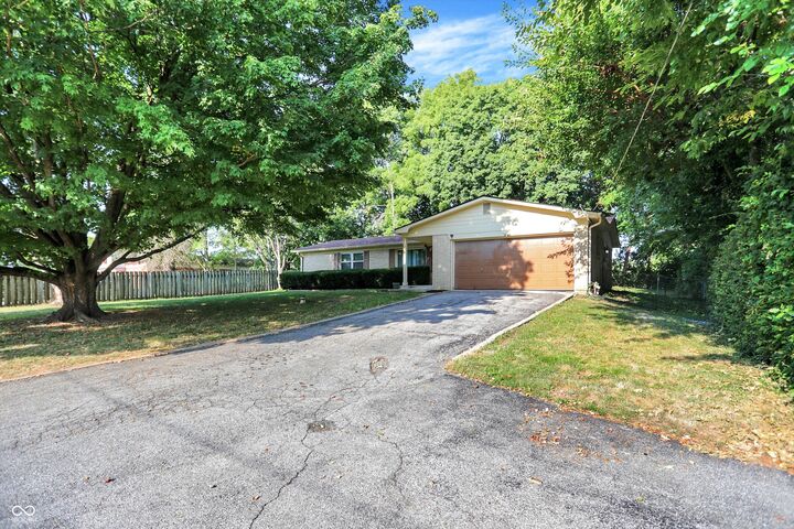 Property Photo: 3160 Dandy Trail IN 46214